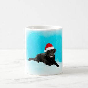 Caneca De Café Cachorro Negro Sentado no Natal da Neve