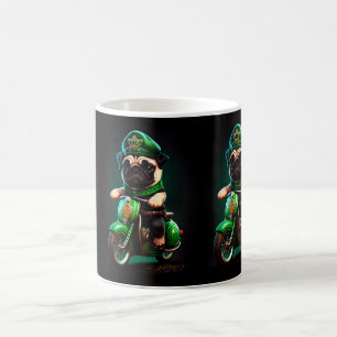 Caneca De Café Cachorro Pug Dirigindo Bicicleta Dia de São Patríc