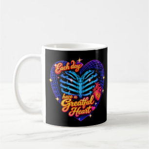 Caneca De Café Cada Dia Tenha Um Coração Grato Esqueleto Coração