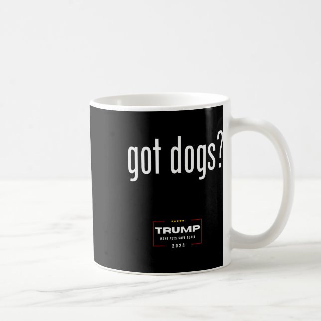 Caneca De Café Cães Comendo Os Gatos Dos Cães - Trump Torna Anima (Direita)