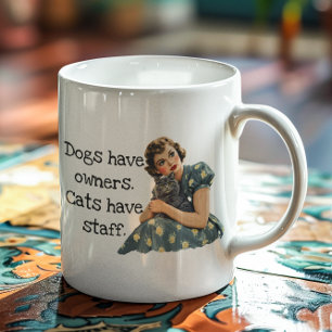 Caneca De Café Cães têm donos Gatos têm Funcionarios