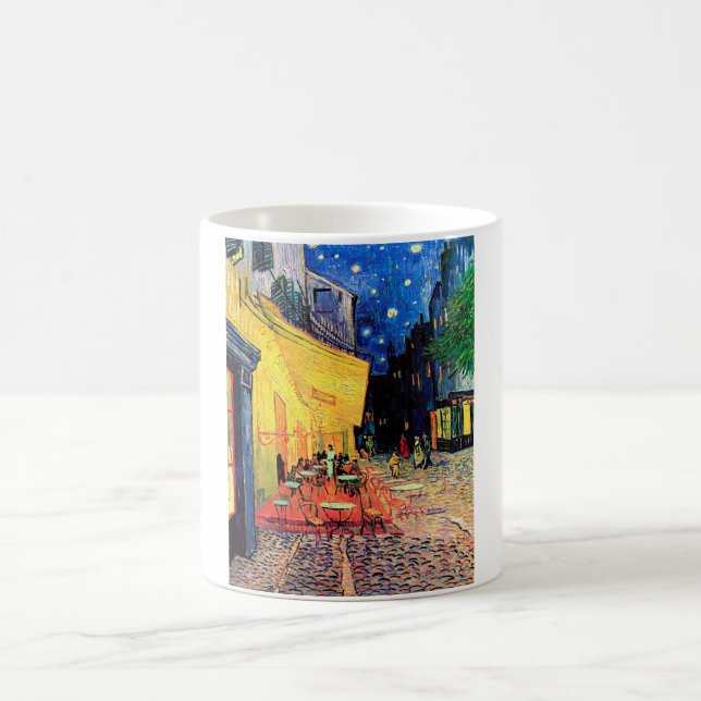 Caneca De Café Cafe Terrace na Noite, Vincent van Gogh, 1888 (Centro)