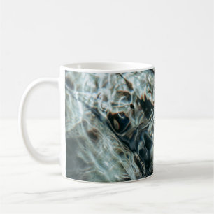 Caneca De Café Cai água no corpo de água