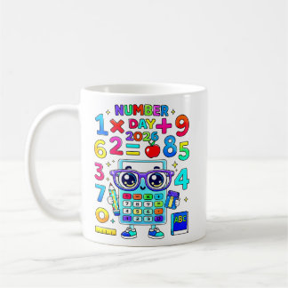 Caneca De Café Calculadora do Dia do Número 2026 Personagem Desig