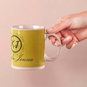 Caneca De Café Caligrafia de roteiro elegante única em dourado e