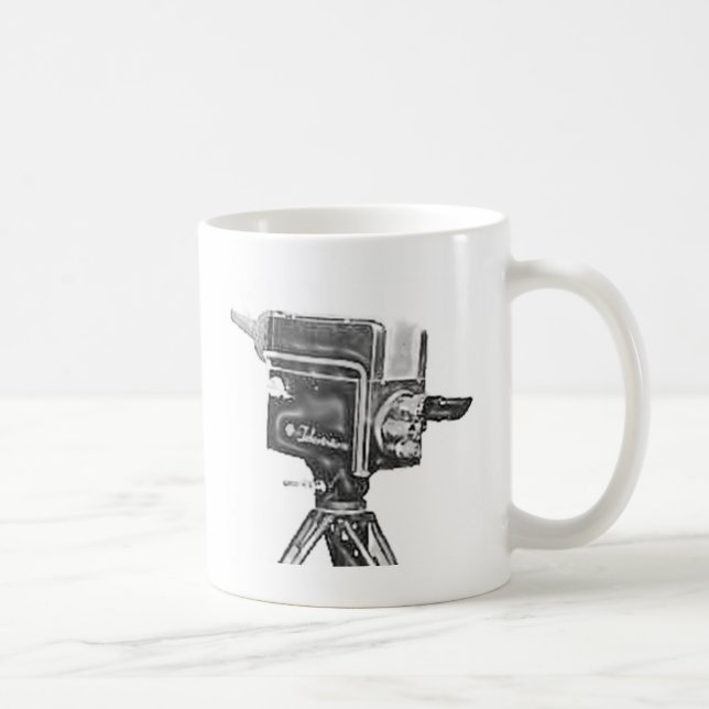 Caneca De Café câmara de televisão do estúdio da transmissão dos (Direita)