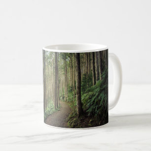 Caneca De Café Caminhando nas montanhas Wakayama, Japão