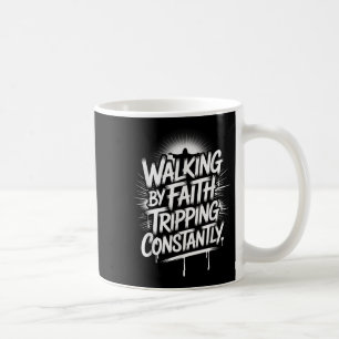 Caneca De Café Caminhando Por Faith Trilhando Constantemente A Bi