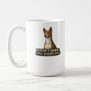 Caneca De Café Camisa de Cachorro Basenji – Não Late, Mas Julga V