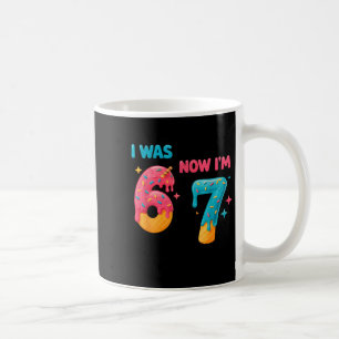 Caneca De Café Camiseta de Aniversário de 7 Anos Era 6 Agora Sou 