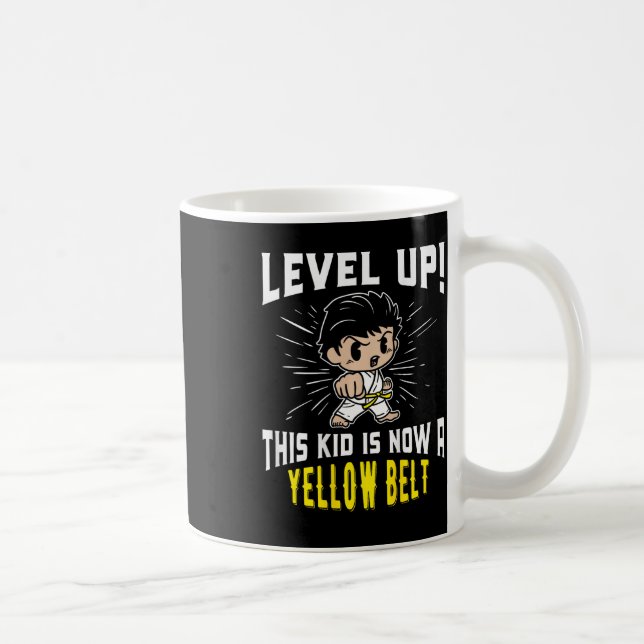 Caneca De Café Camiseta de presente do uniforme de karatê infanti (Direita)