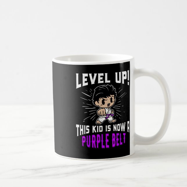 Caneca De Café Camiseta de presente uniforme de karatê infantil c (Direita)