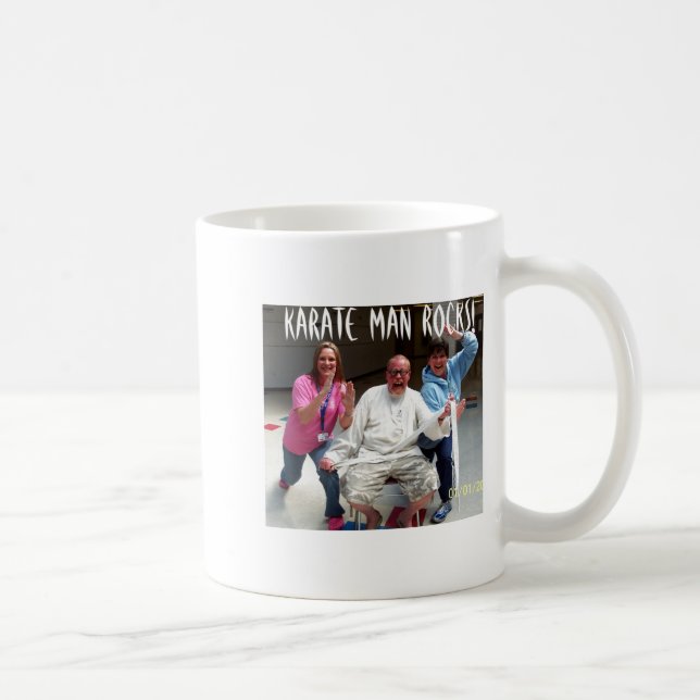 Caneca De Café Camiseta Karate Man Rocks  (Direita)