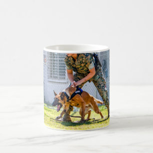 CANECA DE CAFÉ CÃO DE TRABALHO MILITAR DOS EUA