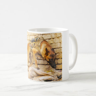 CANECA DE CAFÉ CÃO DE TRABALHO MILITAR DOS EUA