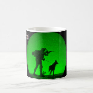 CANECA DE CAFÉ CÃO DE TRABALHO MILITAR DOS EUA