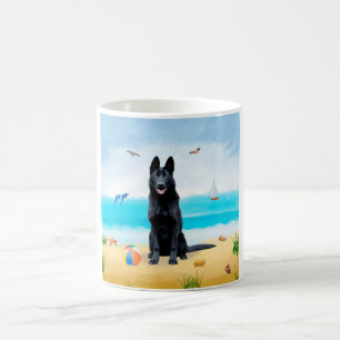 Caneca De Café Cão Pastor Alemão Preto na Praia