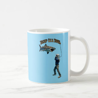 Caneca De Café Capacete de mergulhador vintage lutando contra um