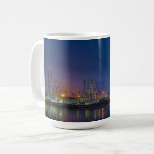 Caneca De Café Capetel de maio: Frota de pesca de 11 oz ou 15 oz