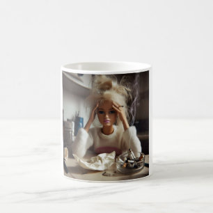 Caneca De Café Cara de Boneca Angustiada Engraçada Meme Fumando S