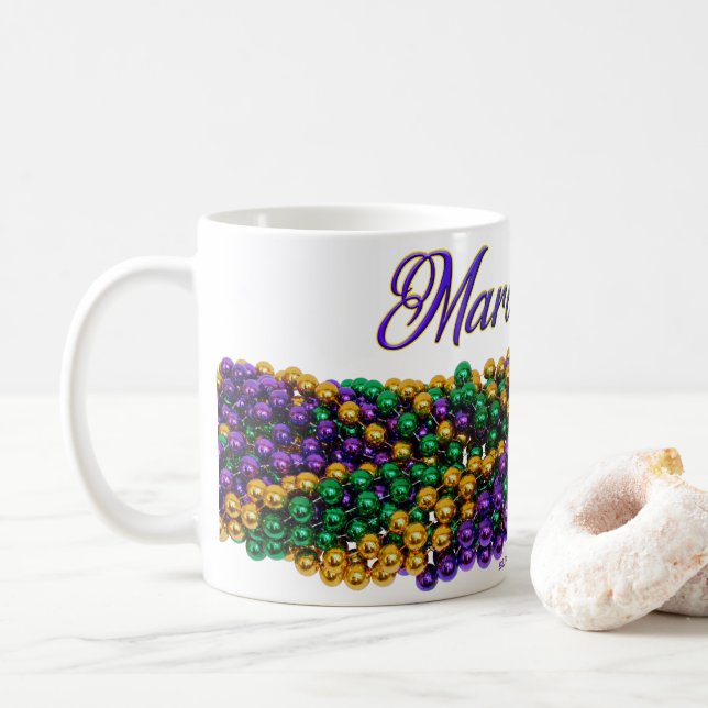 Caneca De Café Carneiro de SlipperyJoe Mardi Gras Colares roxos (Com Donut)