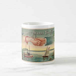 Caneca De Café Cartão postal de 1908 "MÃOS ATRAVÉS DO MAR"