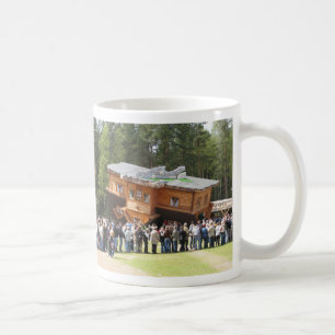 Caneca De Café Casa Upside-Down