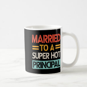 Caneca De Café Casada Com Uma Noiva De Casamento De Diretor Super