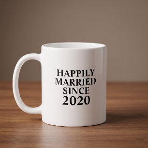 Caneca De Café Casados Felizmente Desde Casais Personalizados