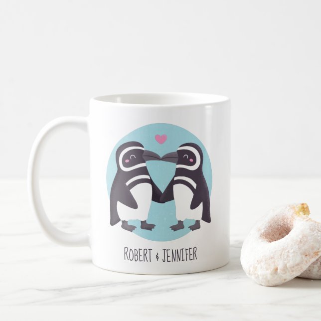 Caneca De Café Casais de Pinguins Beijando Personalizado (Com Donut)