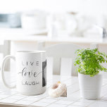 Caneca De Café Casal de Colagem Moderna Foto e Amor ao Vivo Rir P<br><div class="desc">Casal de Colagem Moderna Foto e Amor ao Vivo Rir Presente</div>