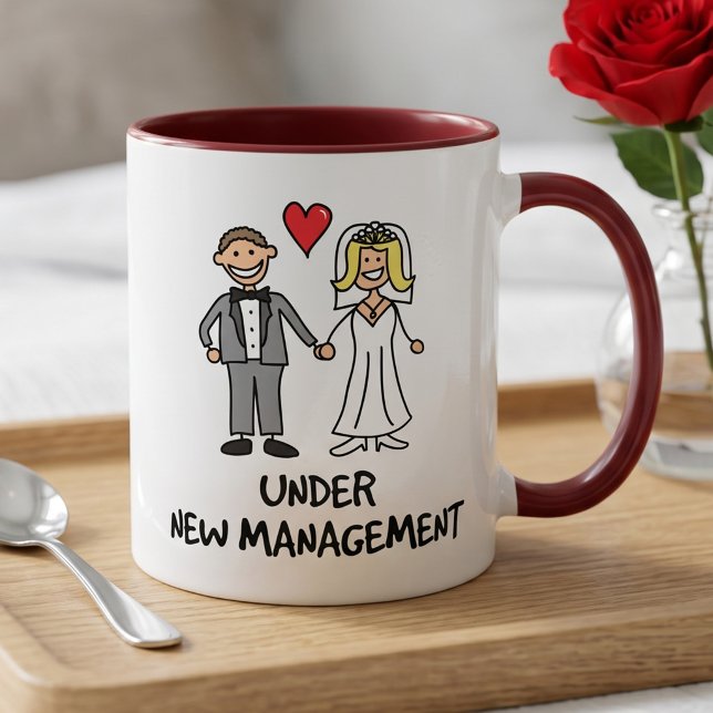 Caneca De Café Casal de Noivos Fofo - Sob Nova Administração (Criador carregado)
