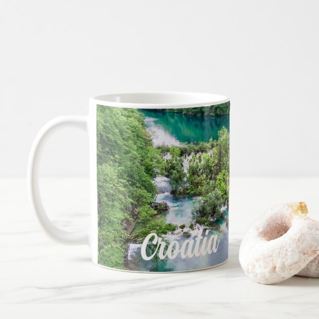 Caneca De Café Cascata em cascata no Parque dos Lagos de Plitvice (Com Donut)