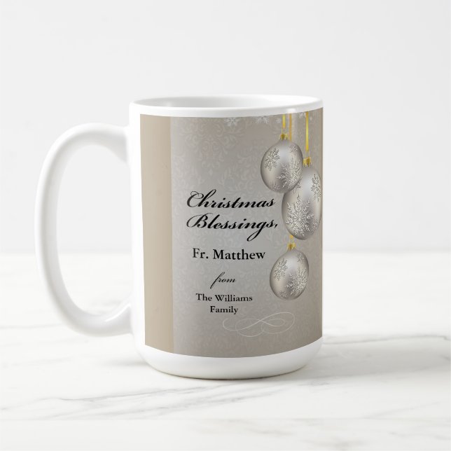Caneca De Café Catholic Priest Christmas Elegant Hanging Ornament (Esquerda)