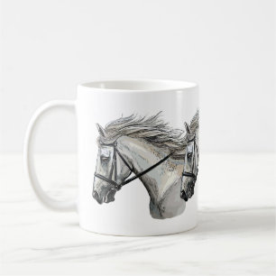 Caneca De Café Cavalo desenhado à mão com uma ponte