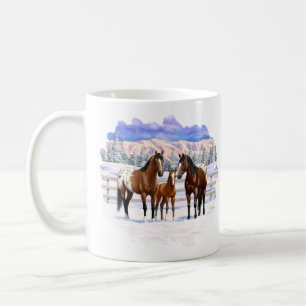 Caneca De Café Cavalos Appaloosa De Baía Castanha Em Neve