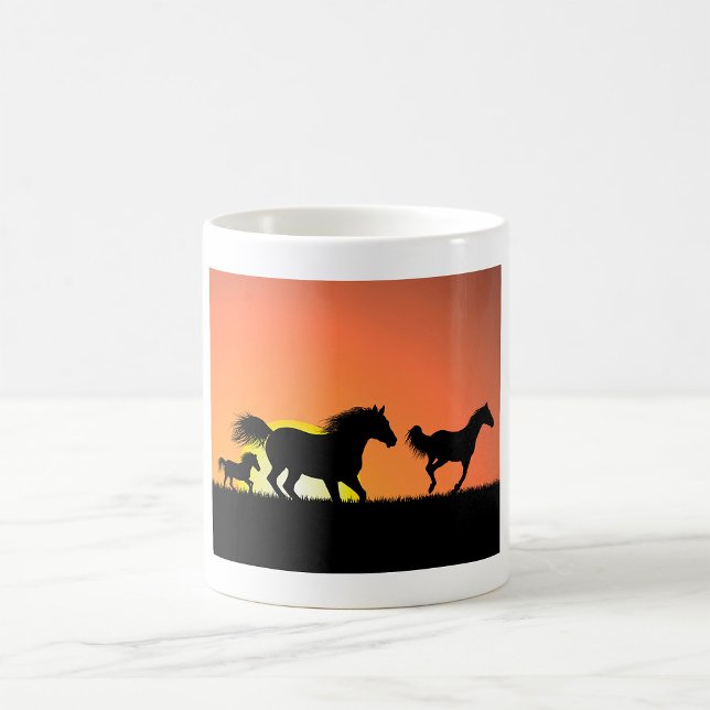 Caneca De Café Cavalos Selvagens (Criador carregado)