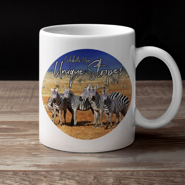 Caneca De Café "Celebrar Suas Esclitas Únicas" Arte Zebra (Criador carregado)