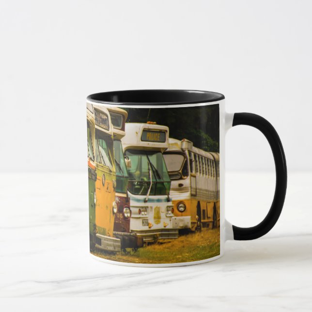 CANECA DE CAFÉ CEMITÉRIO DE ÔNIBUS (Direita)