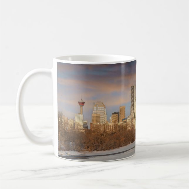 Caneca De Café Cena Solar De Inverno No Calgary Skyline (Esquerda)