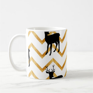 Caneca De Café Cervo preto, padrão de textura dourada.