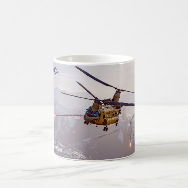 CANECA DE CAFÉ CH-47F CHINOOK (Centro)