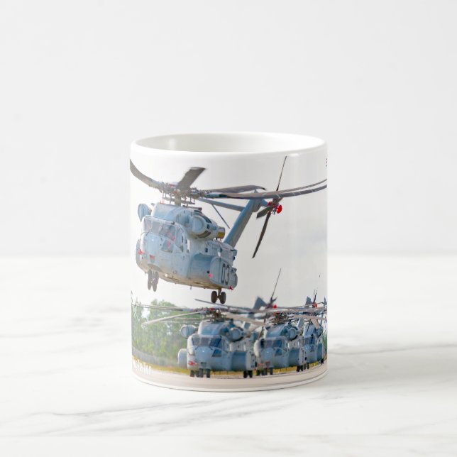CANECA DE CAFÉ CH-53K KING STALLION (Centro)