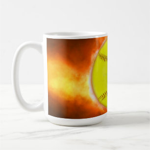 Caneca De Café Chamas de bola de fogo de softball amarelo do Slip