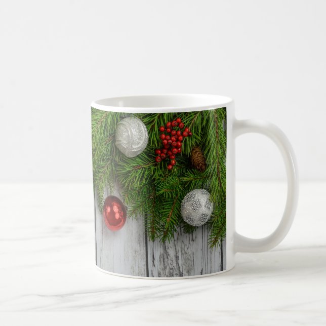 Caneca De Café Charme Rustic Holiday: Pine, Holly & Baubles (Direita)