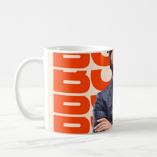 Caneca De Café Chefe com cabeça de cão em pé com as mãos cruzadas (Esquerda)