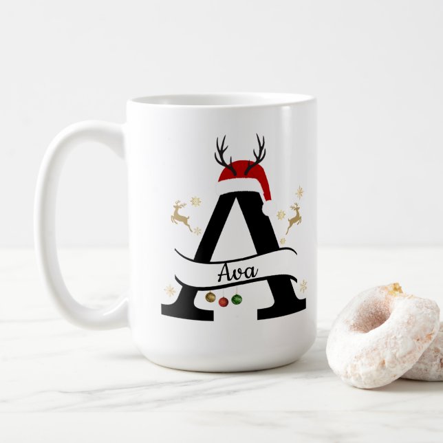Caneca De Café Christmas Letter A Initial – Festive Holiday Desig (Com Donut)