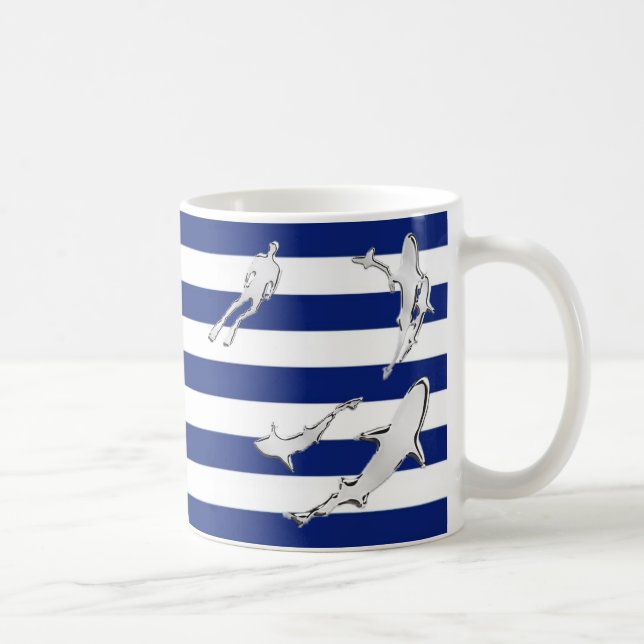 Caneca De Café Chrome Diver e Tubarões Silhuettes em Stripes (Direita)