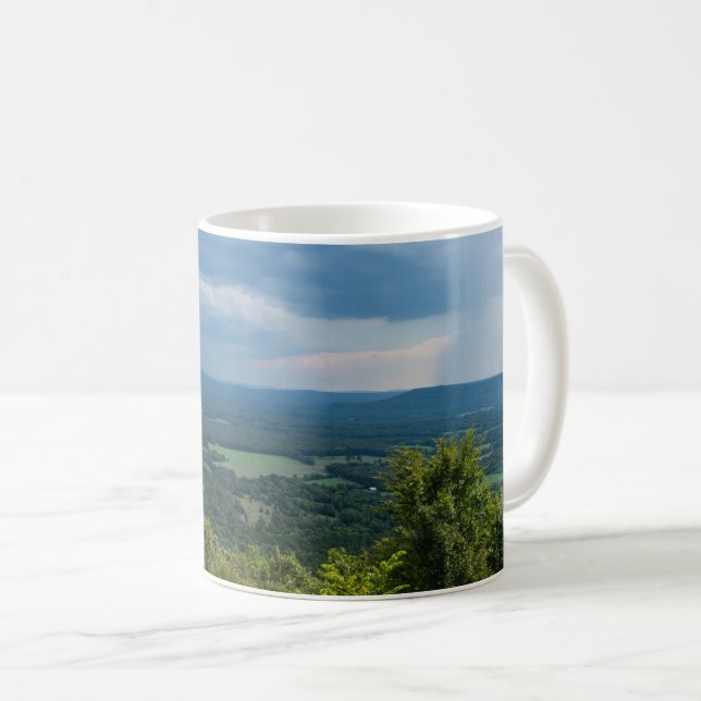 Caneca De Café Chuva Chegando Ao Petit Jean Coffee Mug (Frente Esquerda)
