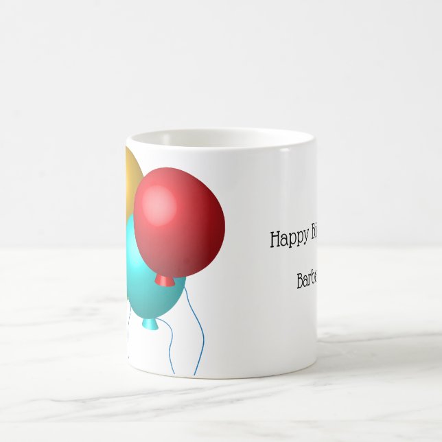 Caneca De Café Cinco balões de aniversário personalizados com nom (Centro)